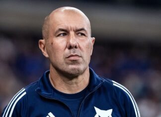 Flamengo negocia com Leonardo Jardim para substituir Filipe Luís; veja detalhes