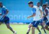 Volante do Grêmio abre mão da folga e volta aos treinos um dia antes do combinado