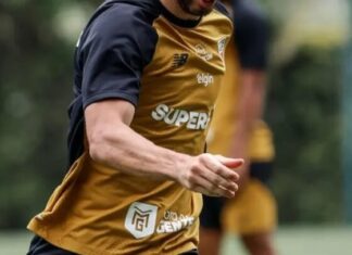 “Quero uma chance”: Atleta é cortado por Crespo no São Paulo e busca retomada no clube