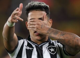 Botafogo busca empate fora com Barcelona-EQU e está a uma vitória da fase de grupos da Libertadores