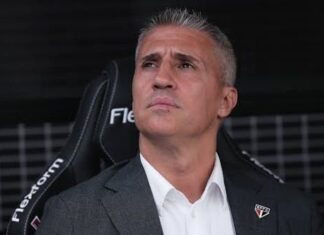 “Eles me querem”: Técnico do São Paulo, Crespo fala sobre interesse do River Plate