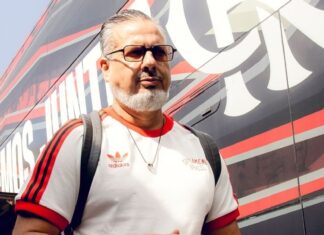 ‘Cadê o chefe?’: crise no Flamengo ‘explode’ com críticas a comportamento de Boto nos bastidores do Ninho