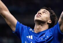Titular do Cruzeiro figura entre os 25 atacantes mais decisivos do mundo em 2025, aponta estudo