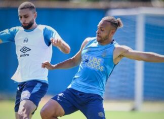 Treino do Grêmio: reforço em atividade, time para o Gre-Nal e foco na parte tática marcam a quinta-feira