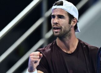 Karen Khachanov: quem é o adversário de João Fonseca na 2ª rodada de Indian Wells