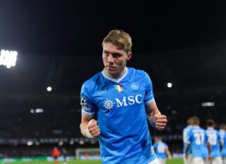 Manchester United pode garantir R$ 500 milhões com a venda de dupla na próxima janela