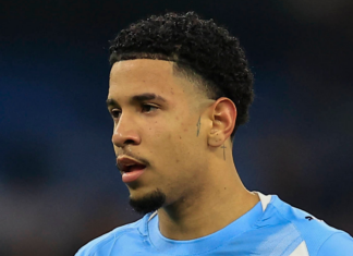 Sem Haaland, Savinho põe Newcastle no bolso e Manchester City domina ‘à moda antiga’