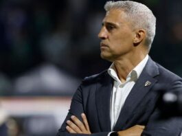 São Paulo demite Hernán Crespo e busca novo técnico para sequência da temporada