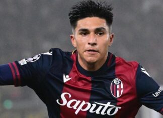 Flamengo monitora atacante Santiago Castro, do Bologna, para meio do ano