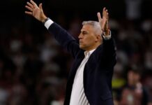 Bastidores da saída de Crespo do São Paulo: clima ruim com elenco, Luan titular na semi e folga tripla após queda no Paulista