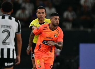 Botafogo perde para o Barcelona no Nilton Santos, cai na Libertadores e é vaiado pela torcida