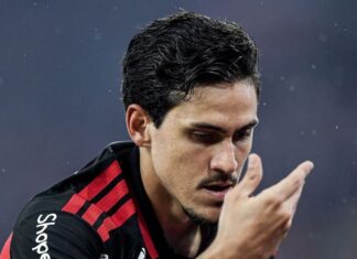 Em noite de reencontros e Gerson ‘nos holofotes’, Flamengo vence e mantém Cruzeiro no Z-4 do Brasileirão