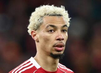 Ekitike: ‘No Liverpool, acho que ele é com quem mais gosto de jogar’