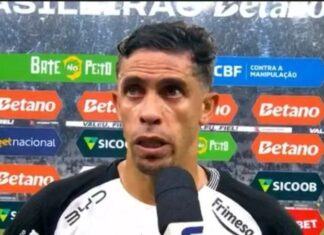 Gabriel Paulista cobra jogador do Corinthians após derrota para o Coritiba