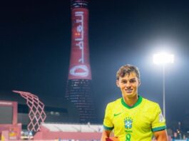 Luís Castro elege o jogador do Grêmio que tem potencial para ser o novo Arthur