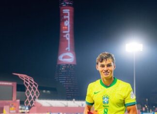 Luís Castro elege o jogador do Grêmio que tem potencial para ser o novo Arthur