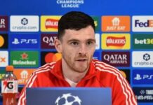 Robertson has fierce answer to contract question as he responds to unhappy fans
