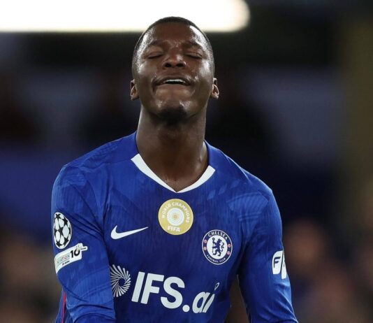 Eliminação constrangedora do Chelsea para o PSG recai sobre dois responsáveis