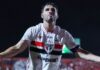 Rui Costa revela ‘muita gente de olho’ em Calleri, mas confia em renovação: ‘Tem quem quer, mas nós queremos mais’