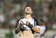 Chapecoense e Corinthians fazem jogo de chances perdidas e cravam primeiro 0 a 0 do Brasileirão