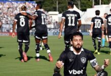 Raul ‘fecha’ o gol, Botafogo vence Bragantino e ‘respira’ fora da zona de rebaixamento do Brasileirão