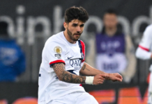 Com Beraldo destaque em nova posição, PSG vence, convence e retoma liderança da Ligue 1
