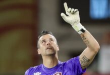 Ídolo do Fluminense, Conca exalta Fábio: ‘Melhor goleiro’