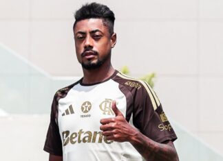 Bruno Henrique volta a treinar e pode enfrentar o Bragantino dia 2 de abril