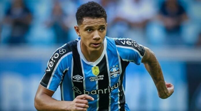 De improvável a titular: Viery muda cenário no Grêmio e já atrai gigante europeu