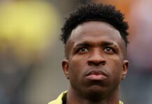 Vinicius Jr. sente incomodo, é poupado de treino e vira dúvida na seleção brasileira para jogo com a Croácia