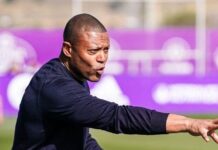 Quando ninguém esperava, São Paulo troca treinador e anuncia Júlio Baptista