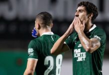 Goiás vence Criciúma, mantém invencibilidade em 2026 e ‘presenteia’ torcida com liderança da Série B do Brasileirão