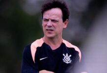 Diniz diz que quase assumiu Corinthians ‘quatro ou cinco vezes’ e festeja acerto agora: ‘Mais preparado para o desafio’