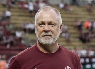 “Fiquei quieto porque respeito os mais velhos”: Ex-Fluminense e Real Madrid fala sobre treta com ex-técnico do Grêmio