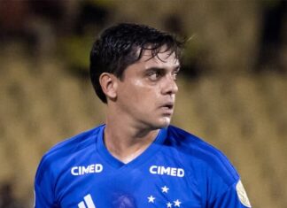 Fagner foi o jogador com maior nota entre os brasileiros na estreia da Libertadores – Diário Celeste