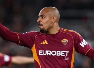 Em noite mágica, Malen garante vitória da Roma com hat-trick e comprova teoria