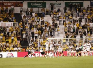 Otero faz golaço ‘à la Cristiano Ronaldo’ e garante vitória do Criciúma contra o Botafogo-SP na Série B