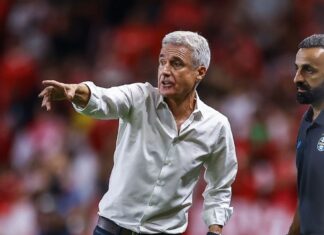 Odorico Roman, presidente do Grêmio, abre o jogo e define futuro de Luís Castro no clube