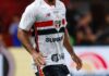 “Acidente de trabalho”: Meio-campista do São Paulo se lesiona em treino e passa por cirurgia no rosto
