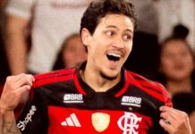 Pedro brilha com dois gols e se torna maior artilheiro do século pelo Flamengo