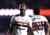 Ex-SPFC convida e Arboleda deve reforçar MAIOR RIVAL da história do São Paulo
