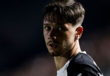 Como reuniões nos bastidores ajudaram Garro a tomar decisão sobre futuro no Corinthians