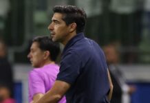 Abel desabafa sobre Corinthians x Palmeiras e ‘avisa’ rival: ‘Se tiver essa atitude, luta pela Libertadores’