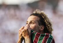Vídeo: Guga sai aplaudido pela torcida do Fluminense – Fluminense: Últimas notícias, vídeos, onde assistir e próximos jogos