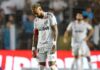 Jornal espanhol critica Neymar por tentar ‘chapéu’ no meio-campo com Santos perdendo: ‘Ação ilógica que resultou em vaias’