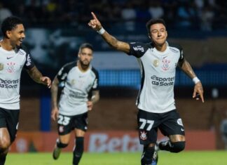 Lingard desencanta, Corinthians vence e sai na frente do Barra na Copa do Brasil
