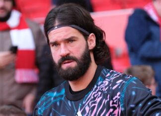 Ex-Premier League e capitão na Itália: Juventus define ‘plano B’ mais em conta para Alisson