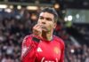 Com Igor Thiago abaixo, Casemiro se consolida como fator surpresa do Manchester United