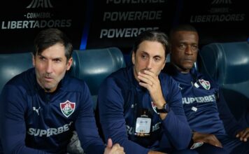 “Quando resultados não aparecem é natural discussões de técnico”, desabafa Zubeldía no Fluminense