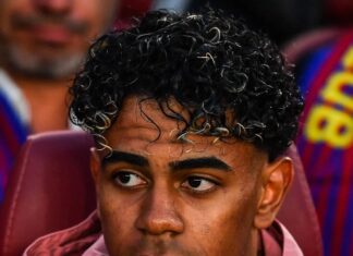 Israel acusa Lamine Yamal de fomentar ódio por levantar bandeira da Palestina no Barcelona